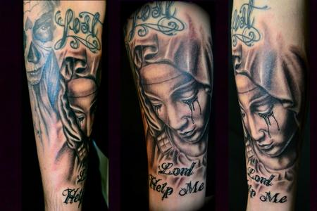 Tattoos - Virgin Mary Crying Tears of Blood - 61178